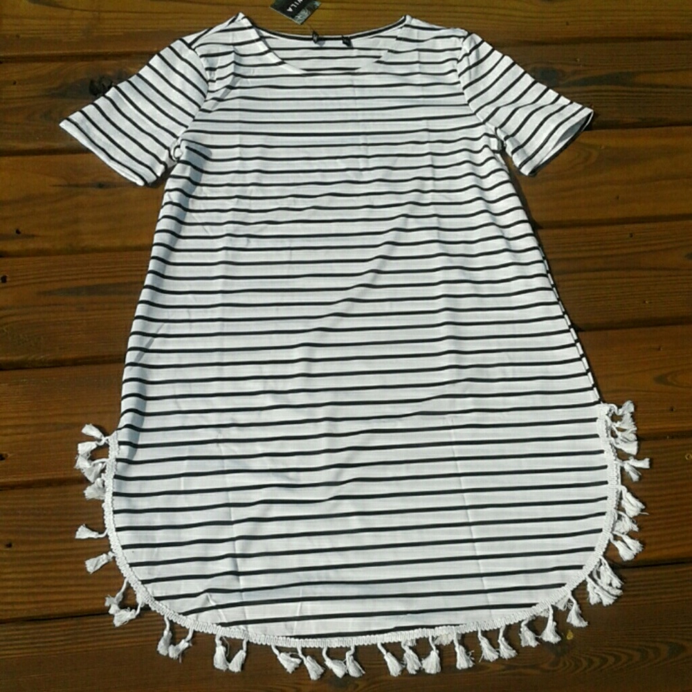 Tassel Dress - Picture 2 of 2